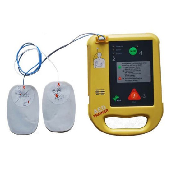 Defi 5T AED trainer